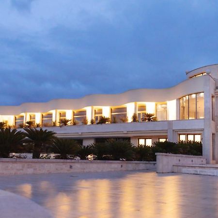 Hotel Donna Crescenza Locorotondo Bagian luar foto